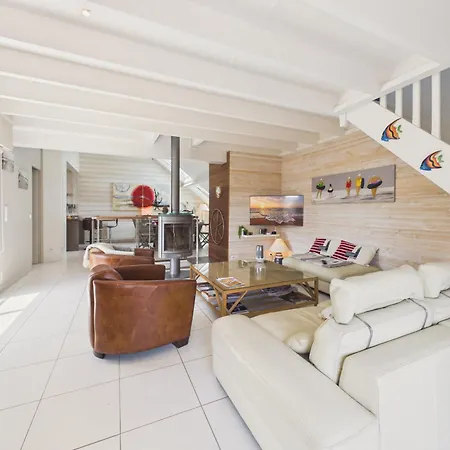 بيت للعطل 150m De La Plage, Maison Pour 6 Avec Terrasse